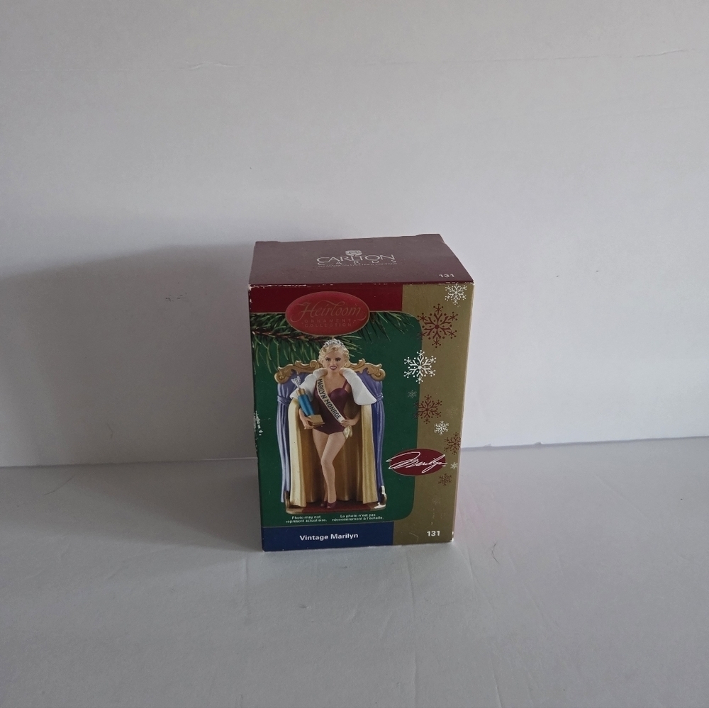 Carlton Cards Heirloom Ornament Collection Marilyn Monroe